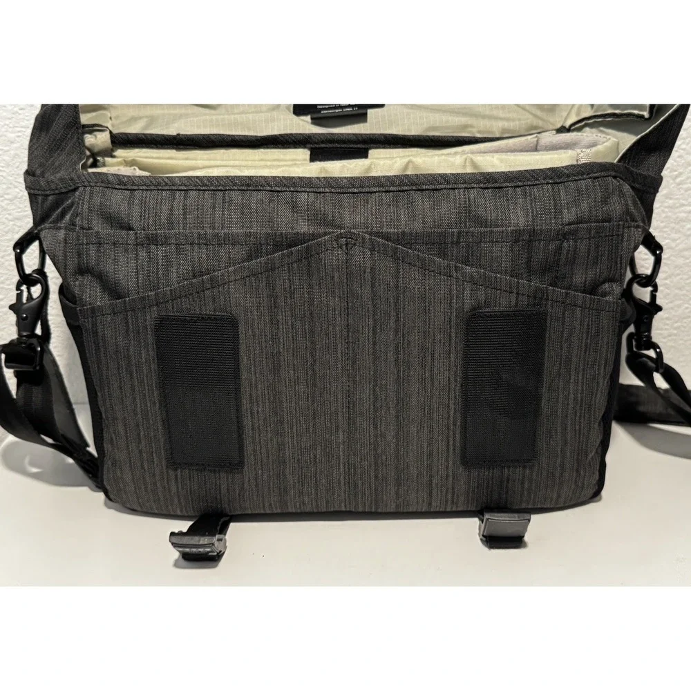 Tenba DNA 11 Camera Messenger Shoulder Bag Graphite Gray Complete W Inserts EDC